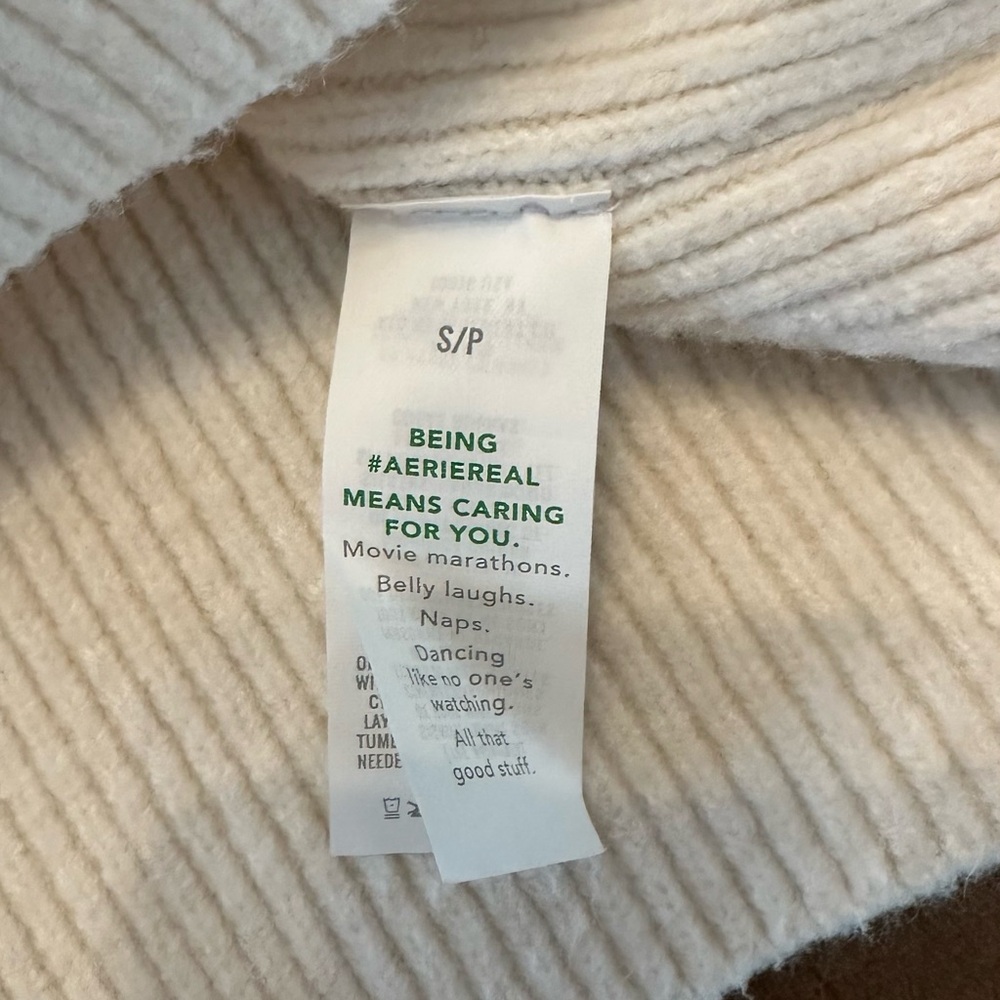🩷 Aerie V Neck Sweater 🩷 - Picture 4 of 4